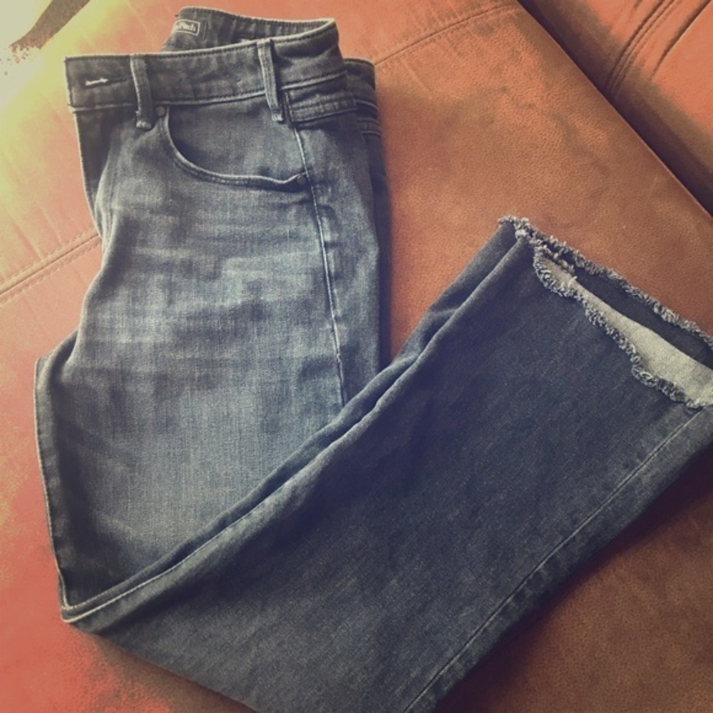 New Abercrombie Charcoal Black Frye Crop Jeans 26